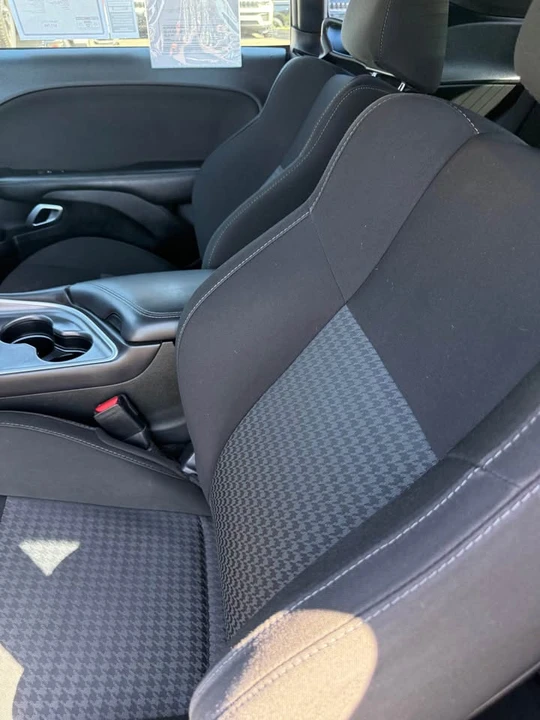 2020 Dodge Challenger 3rd Gen - Image 5 of 10