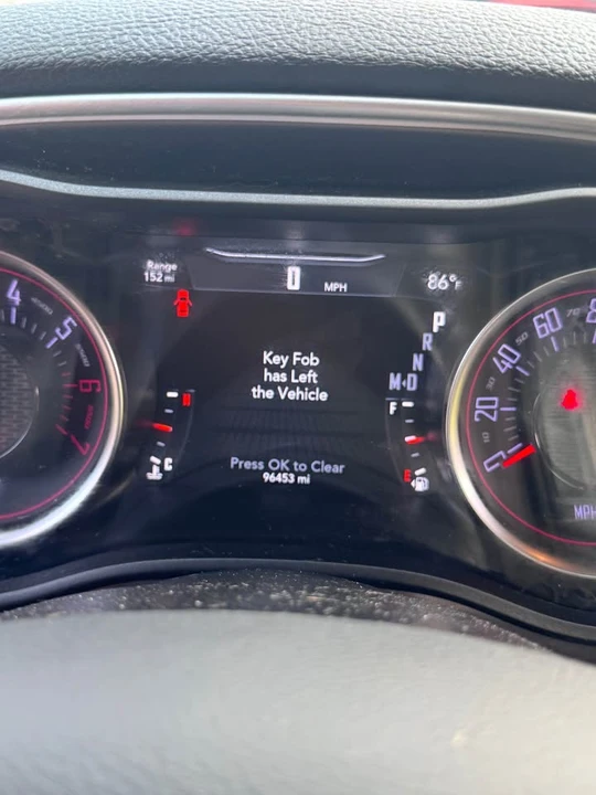 2020 Dodge Challenger 3rd Gen - Image 16 of 19