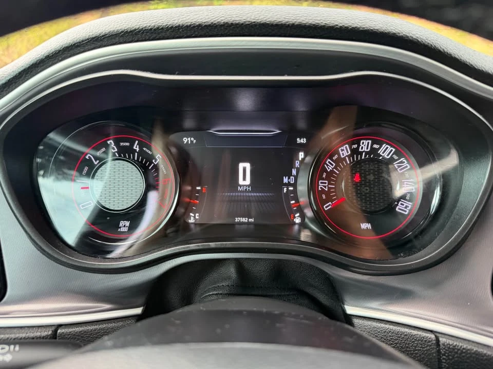 2020 Dodge Challenger 3rd Gen - Image 12 of 15
