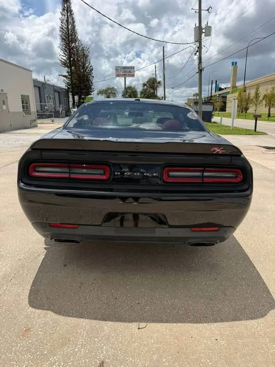 2020 Dodge Challenger 3rd Gen - Image 5 of 15