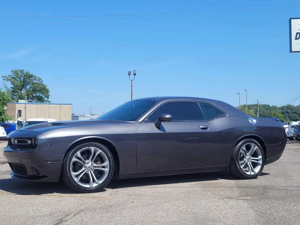 2020 Dodge Challenger 3rd Gen - Image 5 of 15