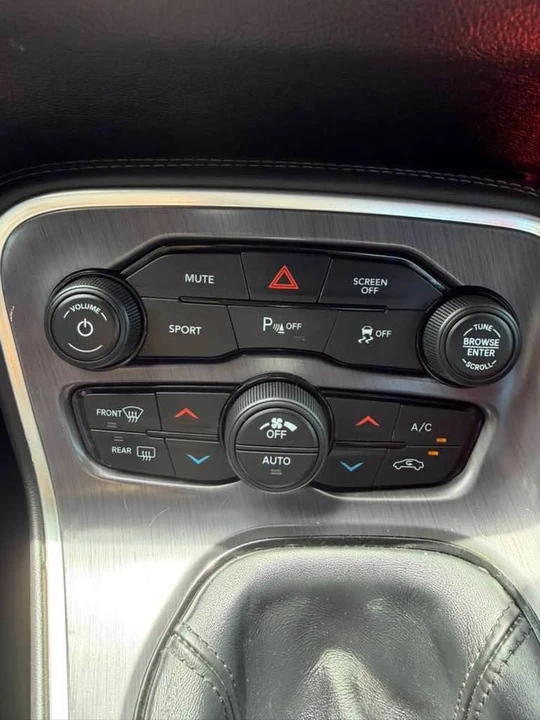 2020 Dodge Challenger 3rd Gen - Image 13 of 15