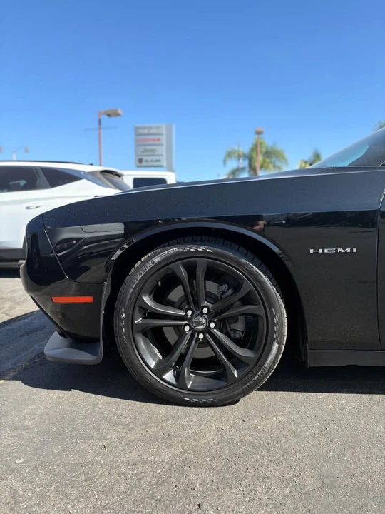 2020 Dodge Challenger 3rd Gen - Image 3 of 13