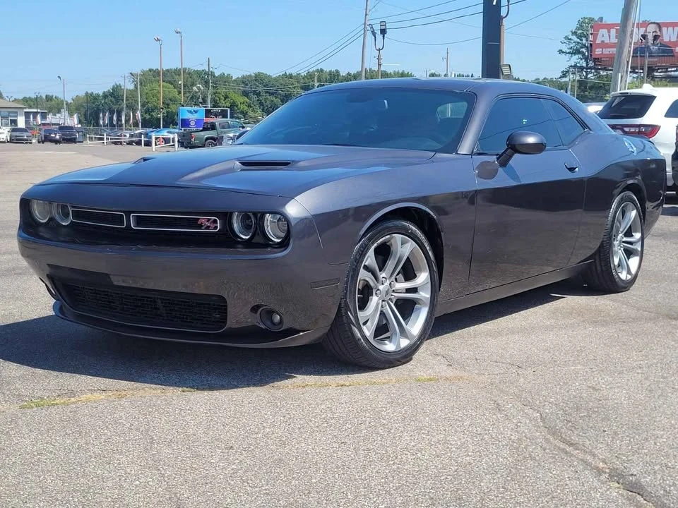 2020 Dodge Challenger 3rd Gen - Image 2 of 15