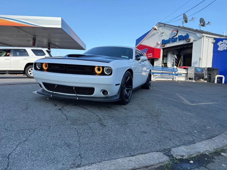 2020 Dodge Challenger 3rd Gen - Image 3 of 4