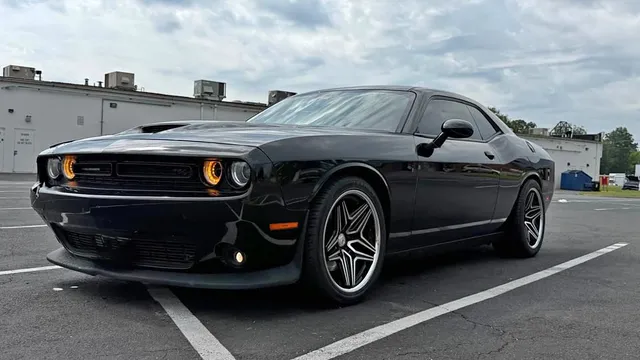 2020 Dodge Challenger R/T Coupe 2D