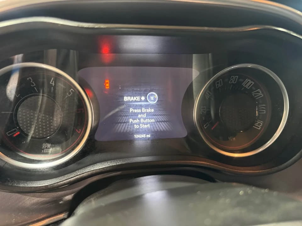 2020 Dodge Challenger 3rd Gen - Image 9 of 11