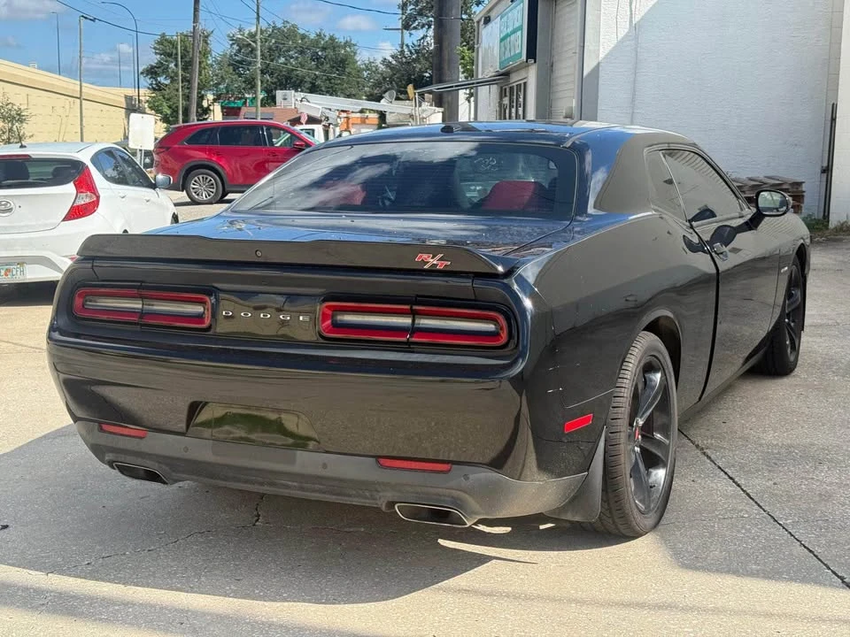 2020 Dodge Challenger 3rd Gen - Image 4 of 11