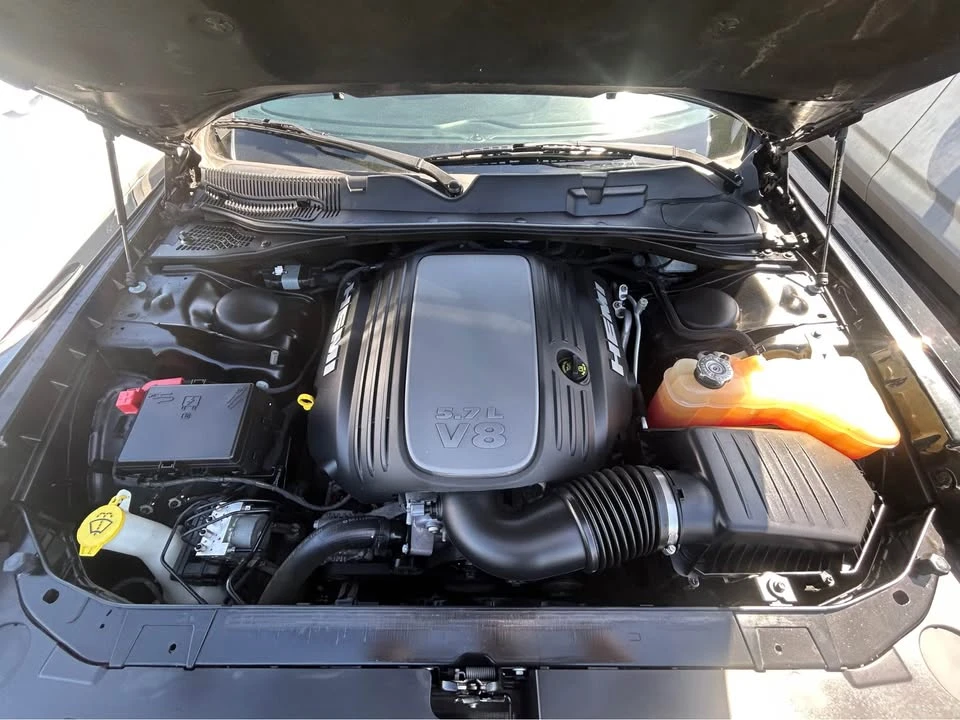 2020 Dodge Challenger 3rd Gen - Image 12 of 13