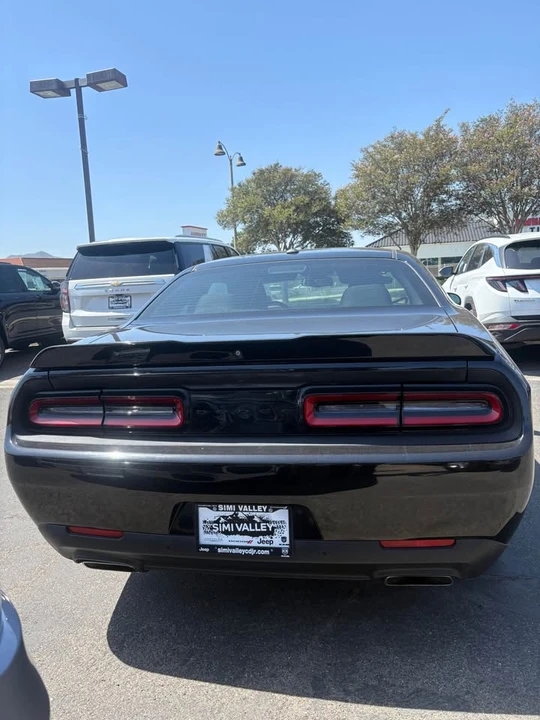 2020 Dodge Challenger 3rd Gen - Image 5 of 12