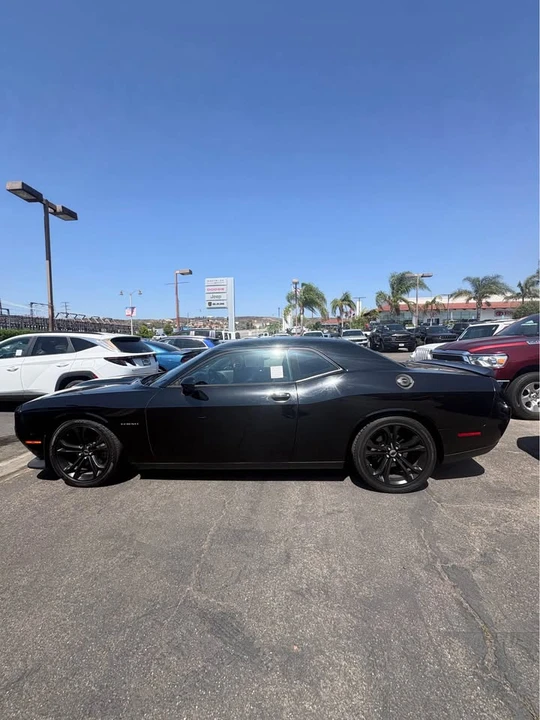 2020 Dodge Challenger 3rd Gen - Image 7 of 12