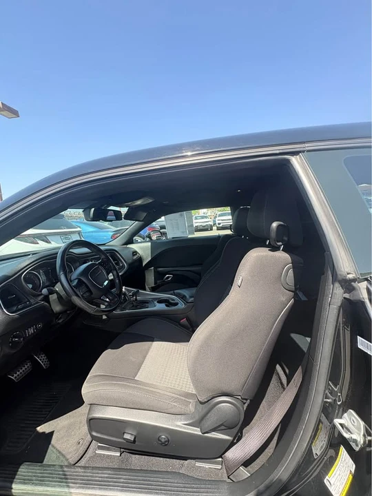 2020 Dodge Challenger 3rd Gen - Image 9 of 12