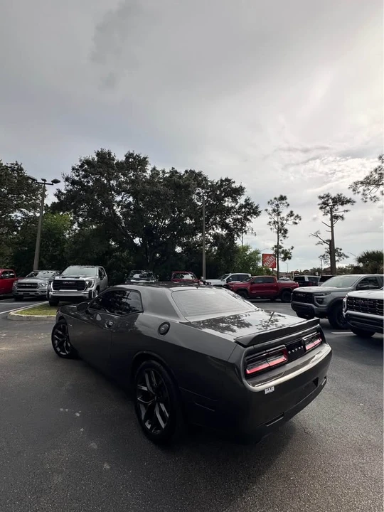 2020 Dodge Challenger 3rd Gen - Image 3 of 10