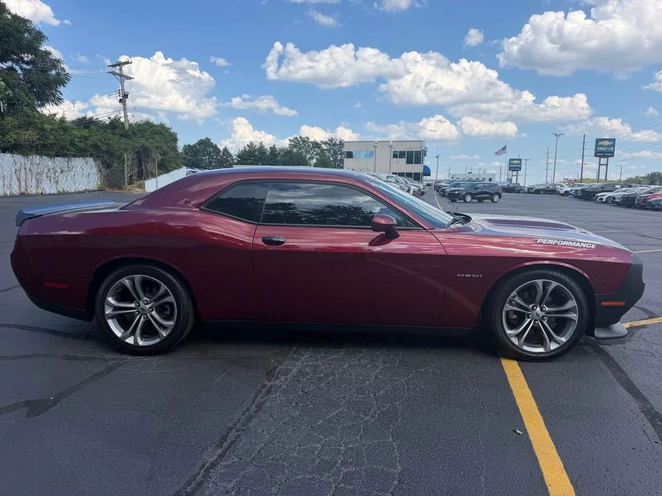 2020 Dodge Challenger 3rd Gen - Image 9 of 13