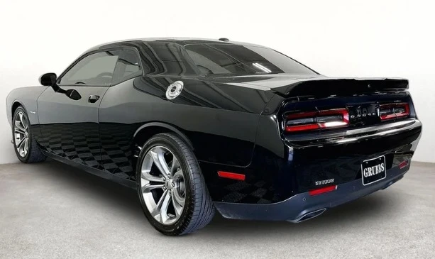 2020 Dodge Challenger 3rd Gen - Image 6 of 12