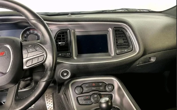 2020 Dodge Challenger 3rd Gen - Image 9 of 12