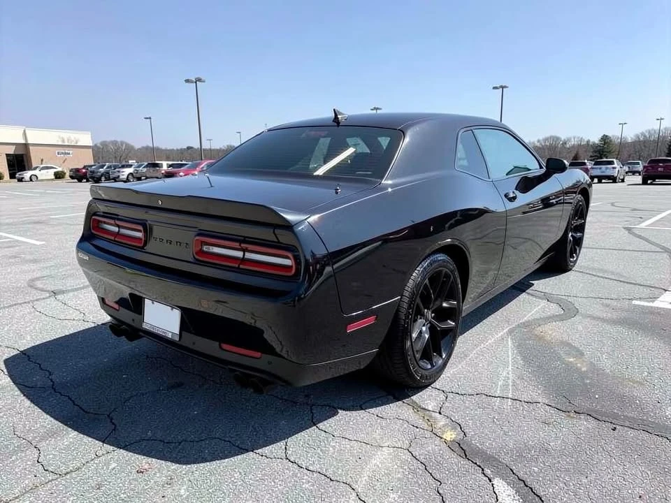2020 Dodge Challenger 3rd Gen - Image 7 of 20