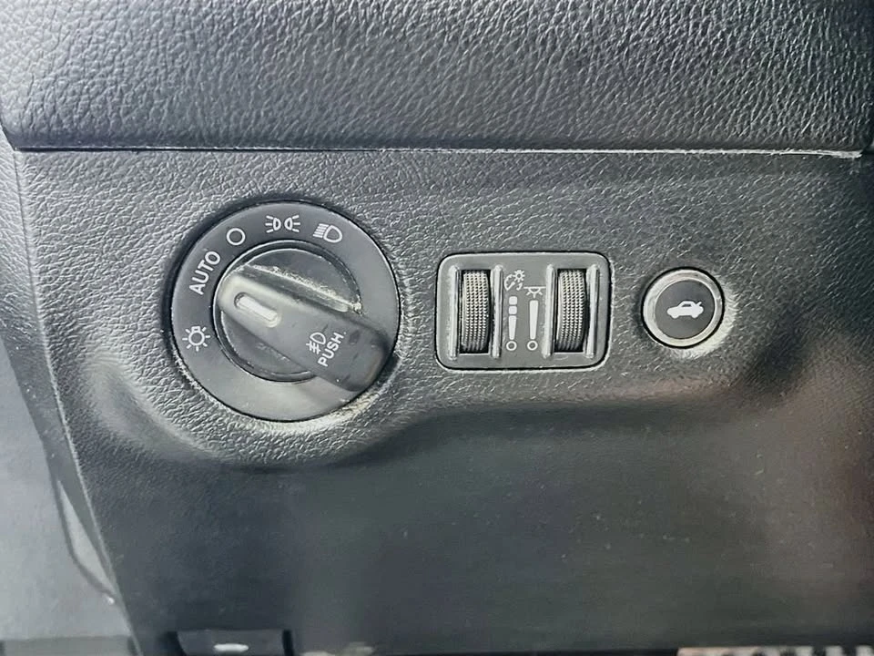 2020 Dodge Challenger 3rd Gen - Image 10 of 20