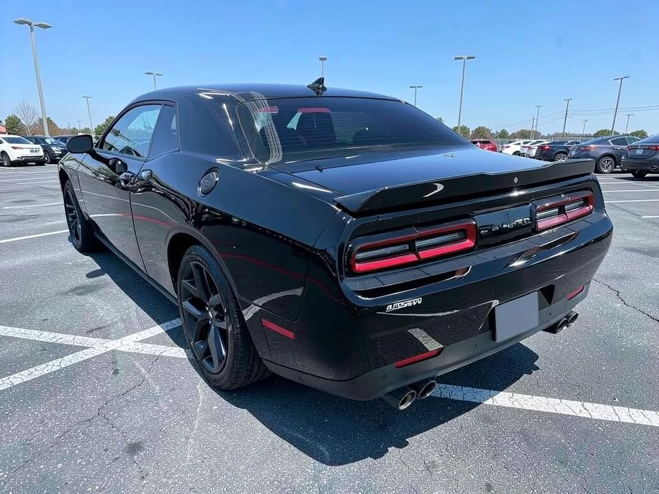 2020 Dodge Challenger 3rd Gen - Image 5 of 20