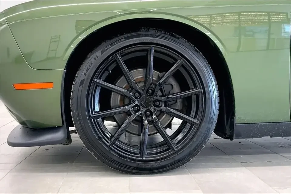 2020 Dodge Challenger 3rd Gen - Image 6 of 14