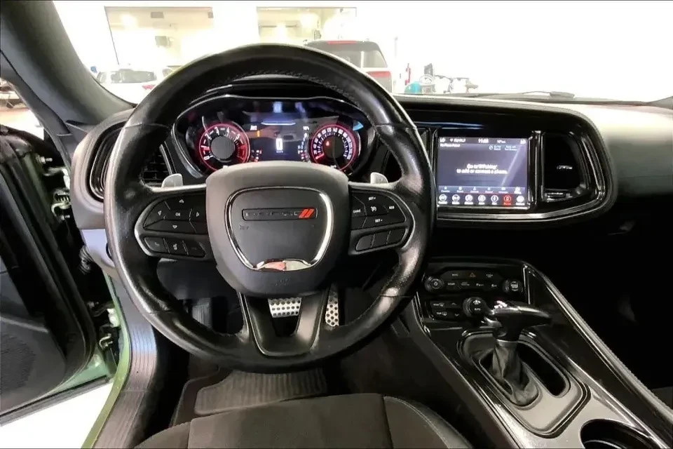 2020 Dodge Challenger 3rd Gen - Image 9 of 10