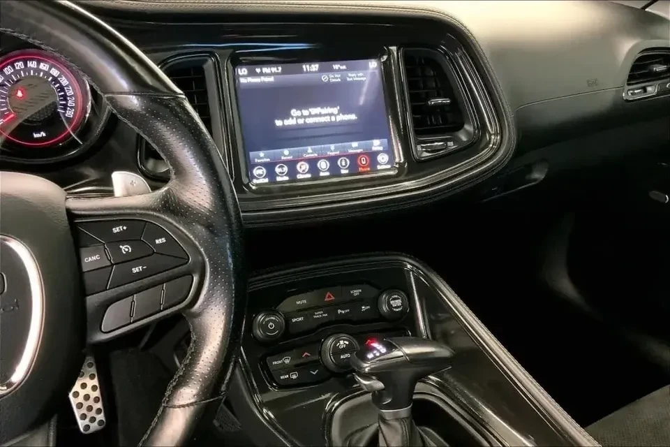 2020 Dodge Challenger 3rd Gen - Image 8 of 10