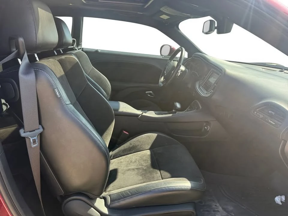 2020 Dodge Challenger 3rd Gen - Image 16 of 19