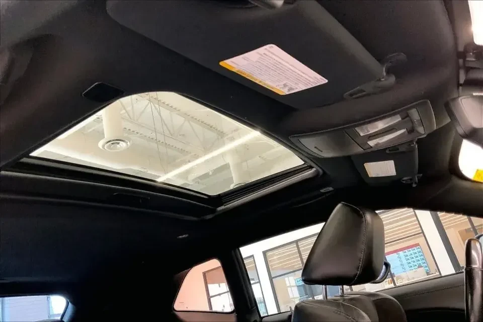 2020 Dodge Challenger 3rd Gen - Image 11 of 14