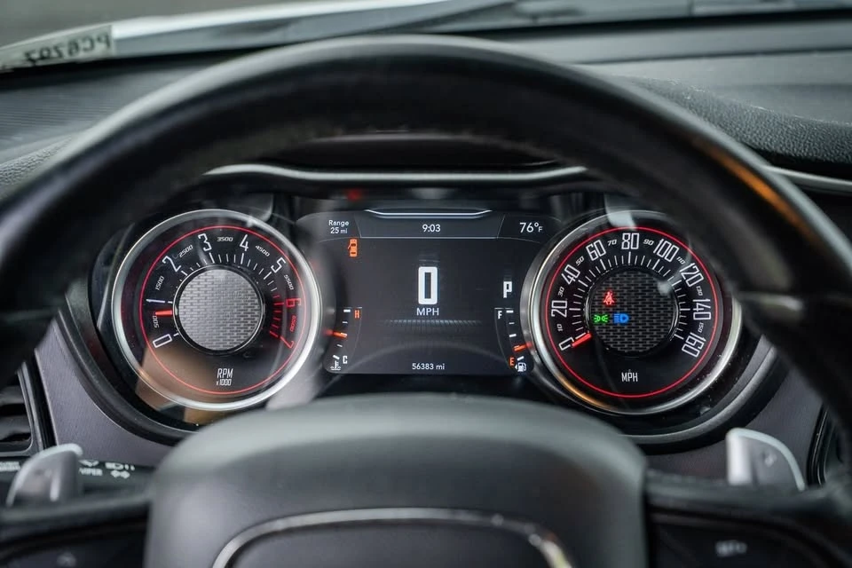 2020 Dodge Challenger 3rd Gen - Image 8 of 12