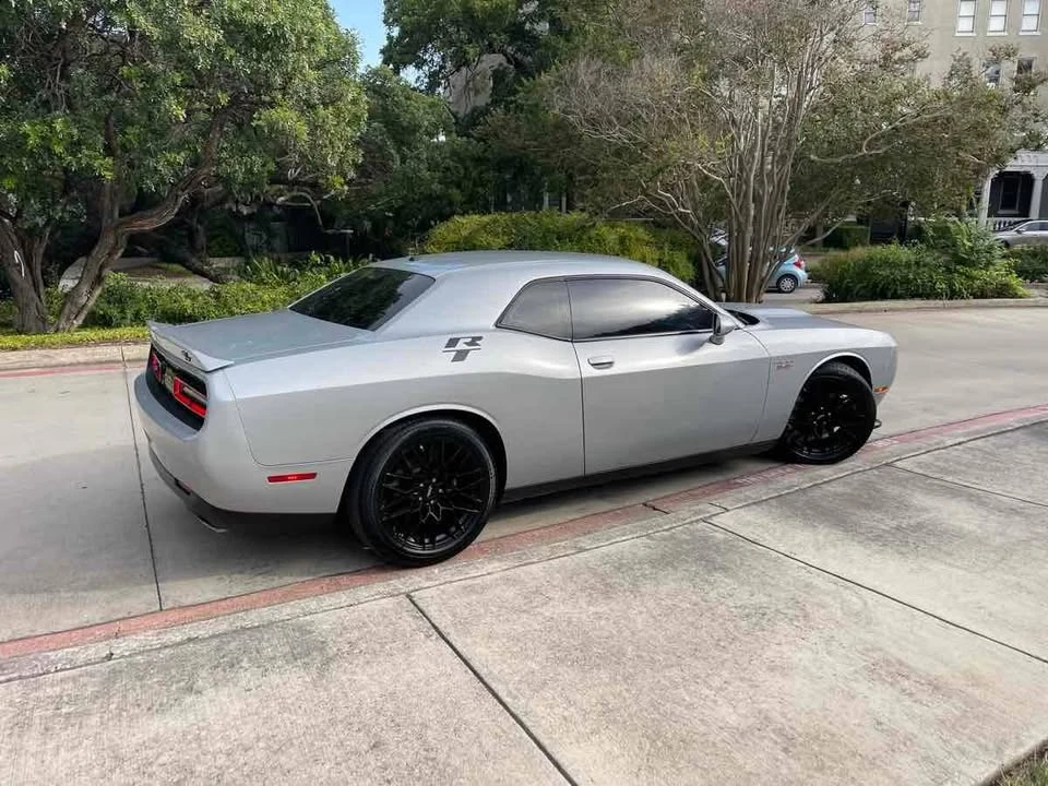 2020 Dodge Challenger 3rd Gen - Image 2 of 20