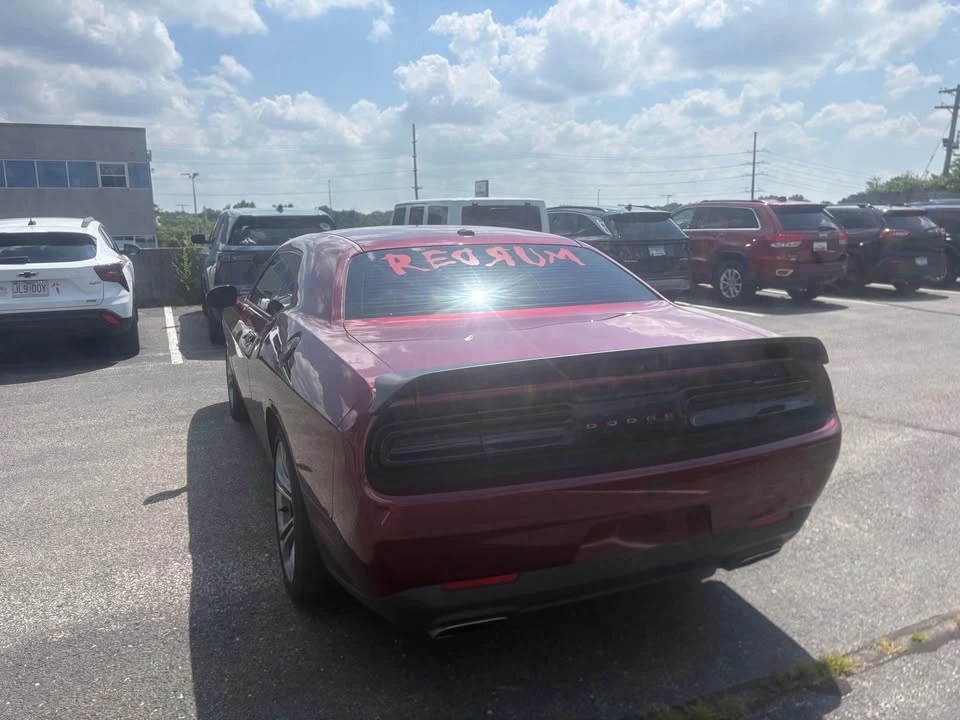 2020 Dodge Challenger 3rd Gen - Image 4 of 8