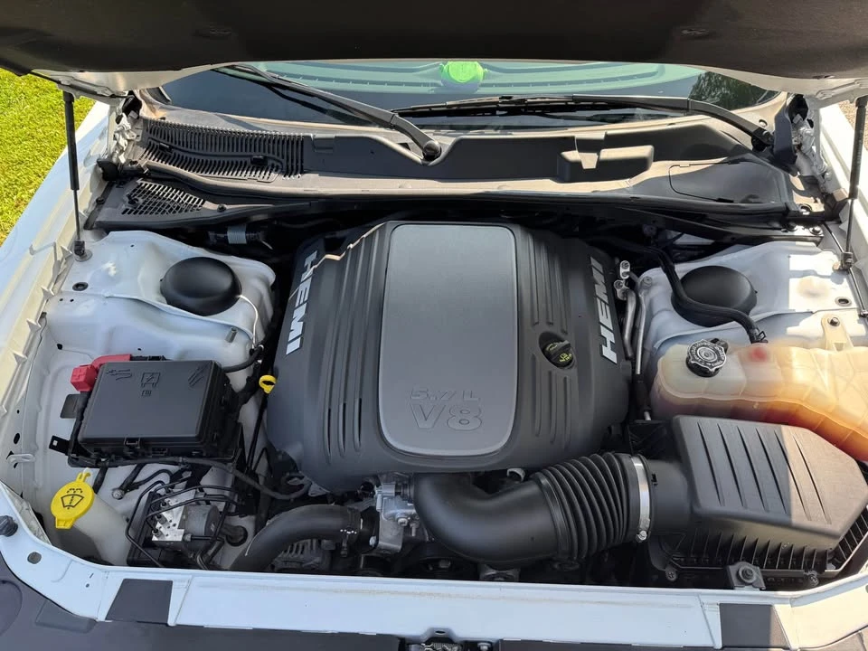 2020 Dodge Challenger 3rd Gen - Image 12 of 20