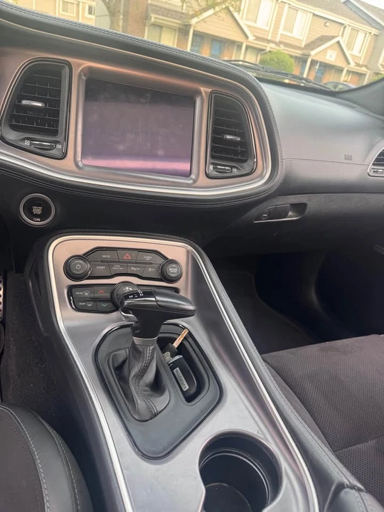 2020 Dodge Challenger 3rd Gen - Image 16 of 20