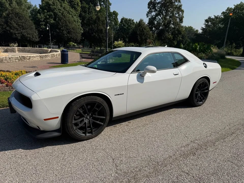 2020 Dodge Challenger 3rd Gen - Image 2 of 20