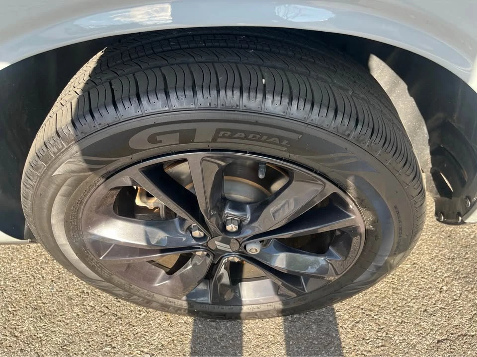 2020 Dodge Challenger 3rd Gen - Image 11 of 18