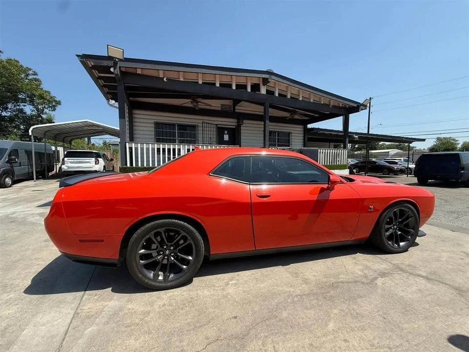 2020 Dodge Challenger SRT8 & 392 3rd Gen - Image 5 of 6