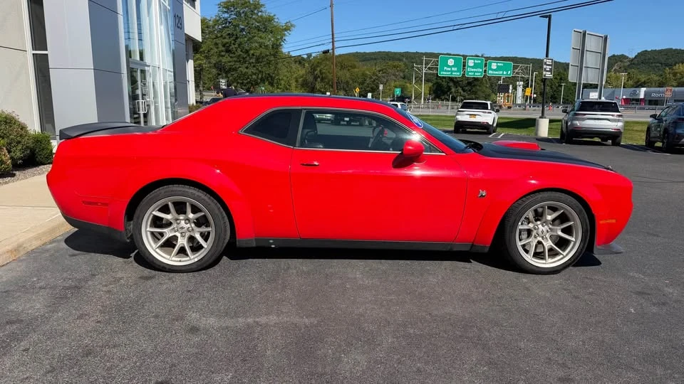 2020 Dodge Challenger SRT8 & 392 3rd Gen - Image 9 of 12