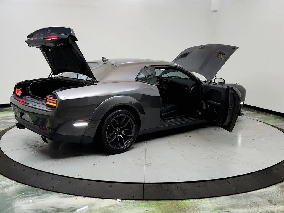 2020 Dodge Challenger SRT8 & 392 3rd Gen - Image 11 of 12