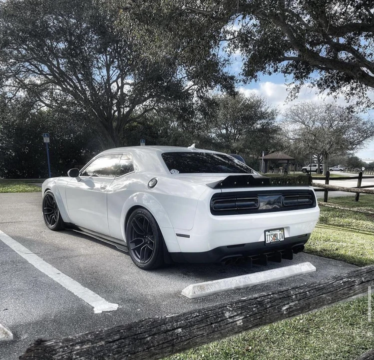 2020 Dodge Challenger SRT8 & 392 3rd Gen - Image 10 of 31