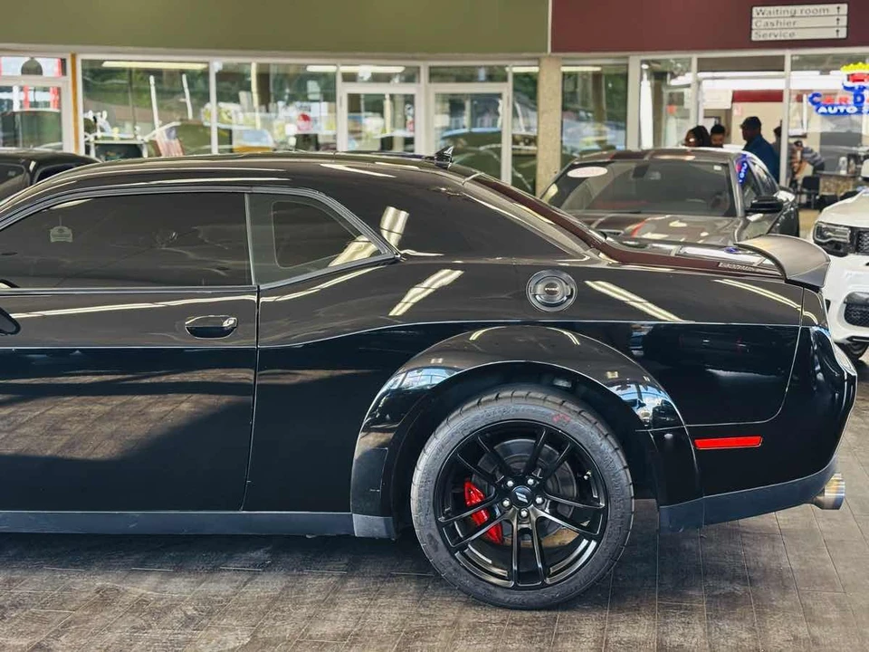 2020 Dodge Challenger SRT8 & 392 3rd Gen - Image 16 of 31