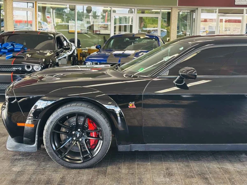 2020 Dodge Challenger SRT8 & 392 3rd Gen - Image 17 of 31
