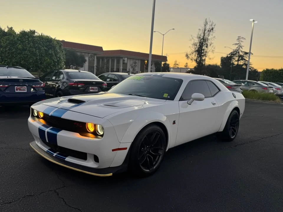 2020 Dodge Challenger SRT8 & 392 3rd Gen - Image 2 of 9
