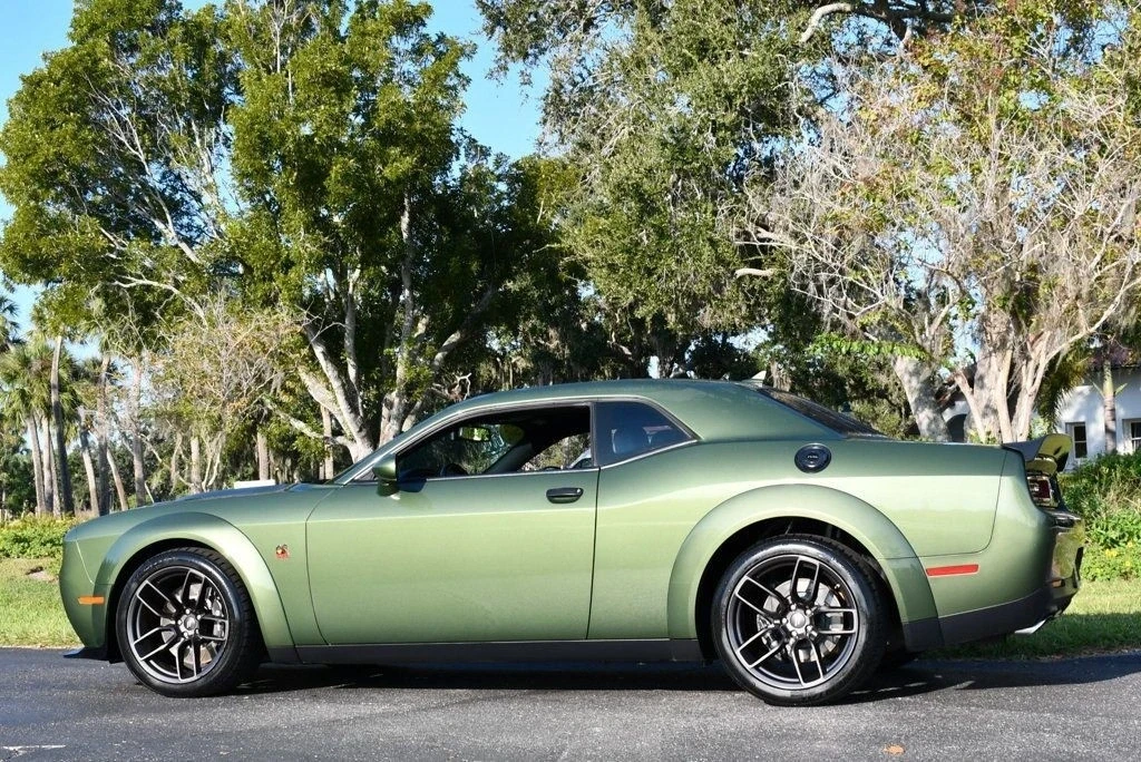 2020 Dodge Challenger SRT8 & 392 3rd Gen - Image 4 of 12
