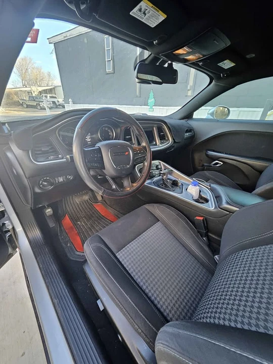2020 Dodge Challenger 3rd Gen - Image 8 of 9