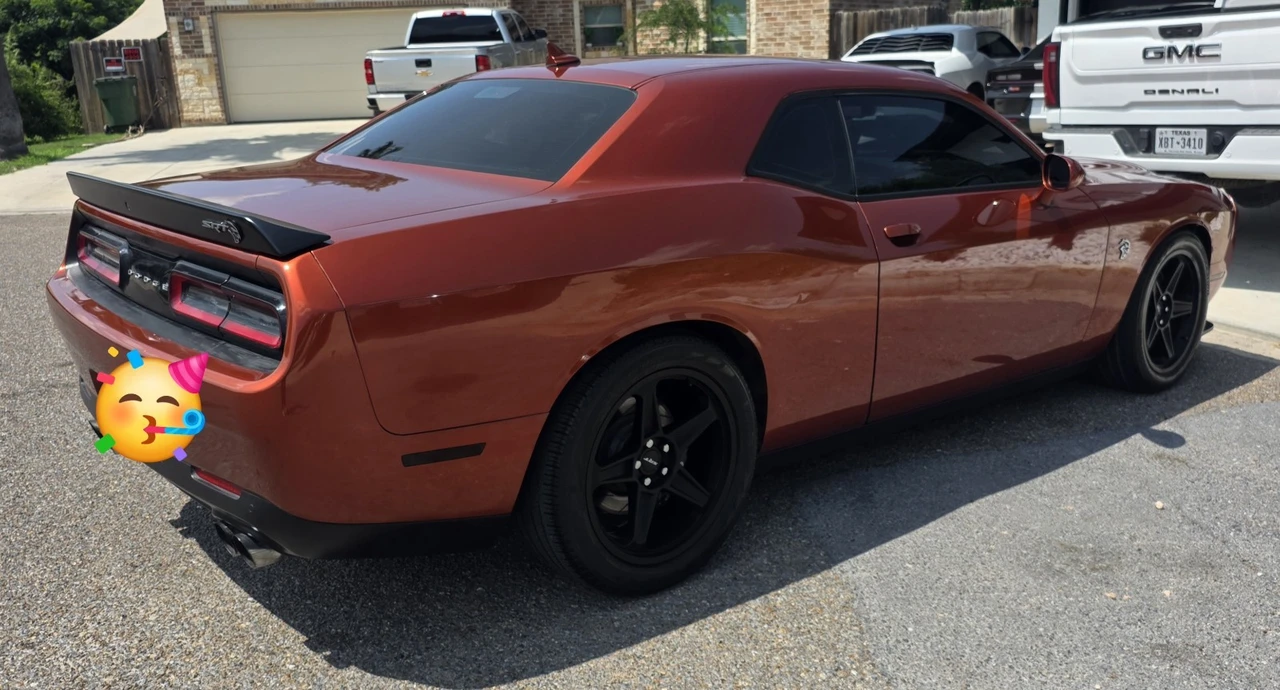2020 Dodge Challenger SRT Hellcat 3rd Gen - Image 8 of 15
