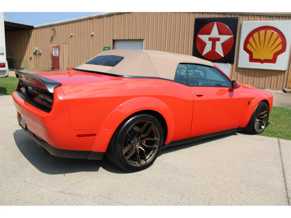 2020 Dodge Challenger SRT Hellcat 3rd Gen - Image 21 of 31