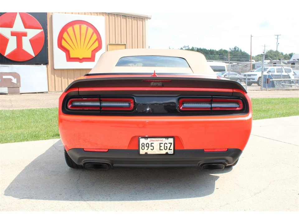 2020 Dodge Challenger SRT Hellcat 3rd Gen - Image 24 of 31