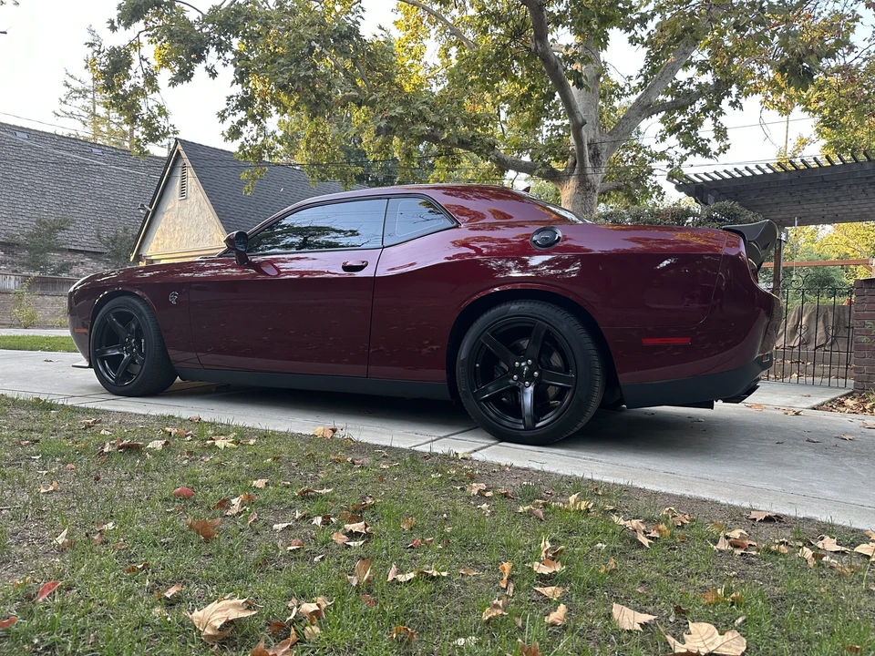 2020 Dodge Challenger SRT Hellcat 3rd Gen - Image 11 of 31