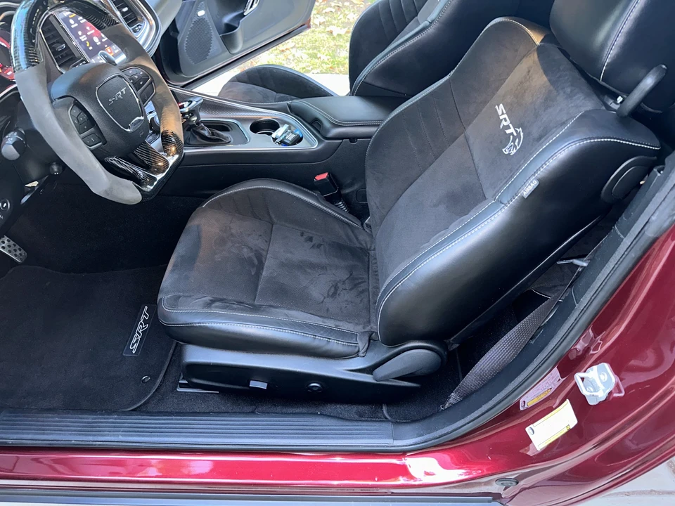 2020 Dodge Challenger SRT Hellcat 3rd Gen - Image 26 of 31