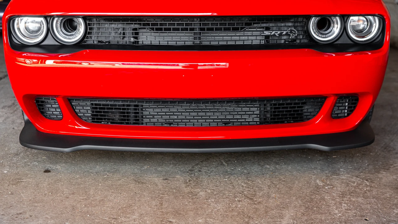 2020 Dodge Challenger SRT Hellcat 3rd Gen - Image 19 of 31